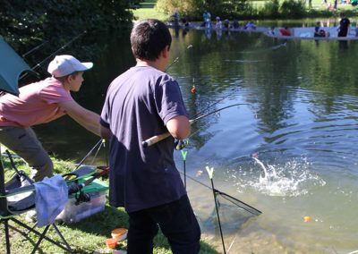 fischen-und-grillen-am-hallenbadteich