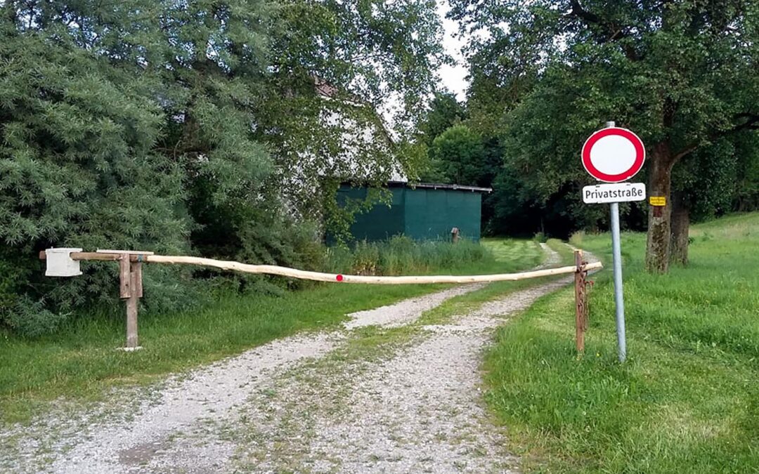 Zufahrt Schimpl in die Regauer Au gesperrt